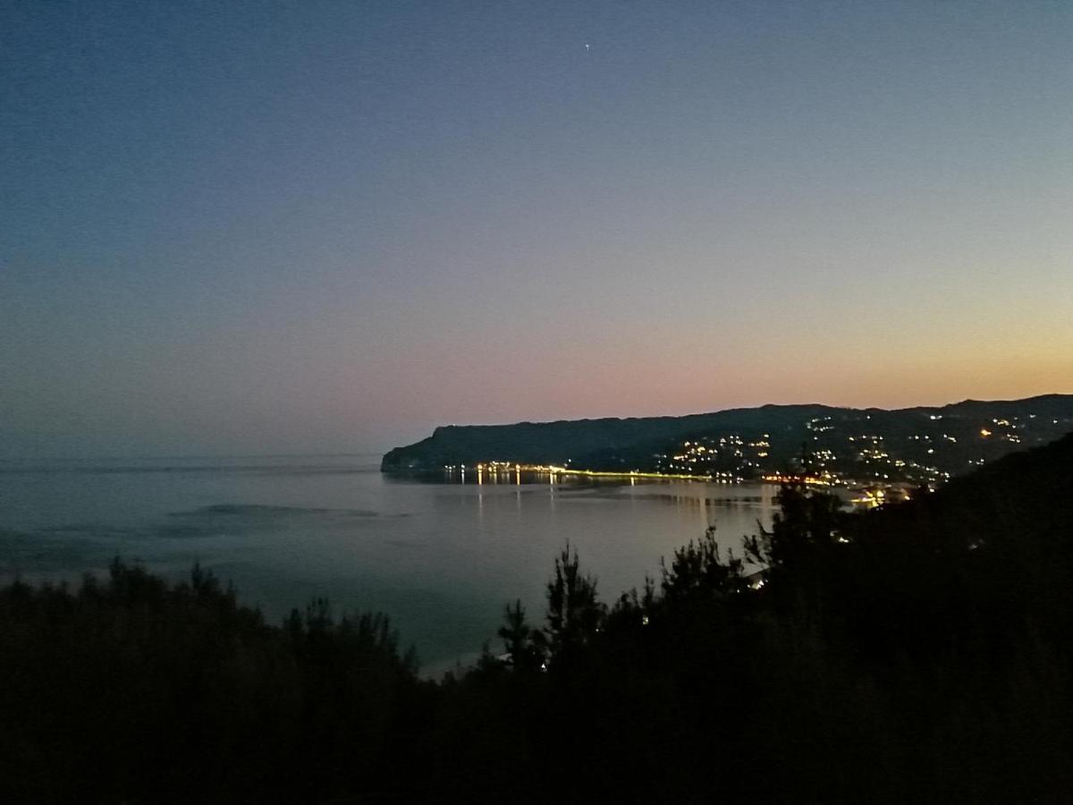 Le Terre Del Drago Apartment Bergeggi Kültér fotó